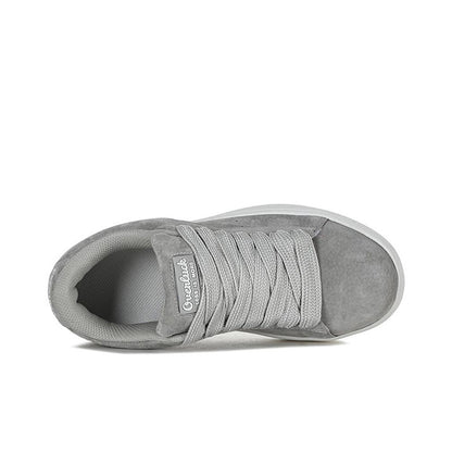 The Geneva Leather Sneaker