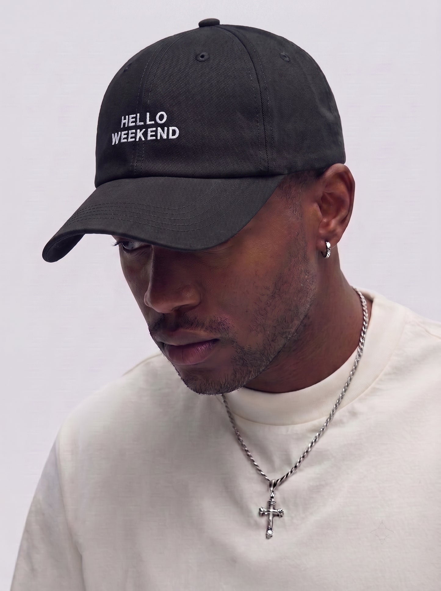 HELLO WEEKEND ESSENTIAL CAP