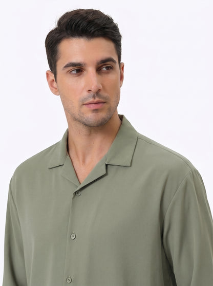 CLASSIC RELAXED SHIRT
