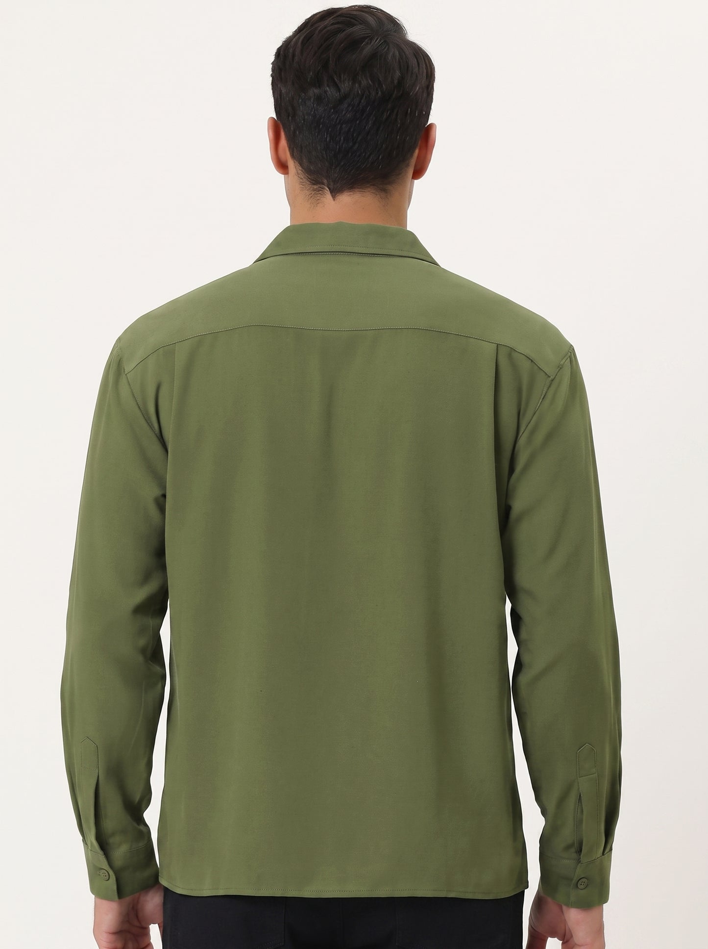 CLASSIC RELAXED SHIRT