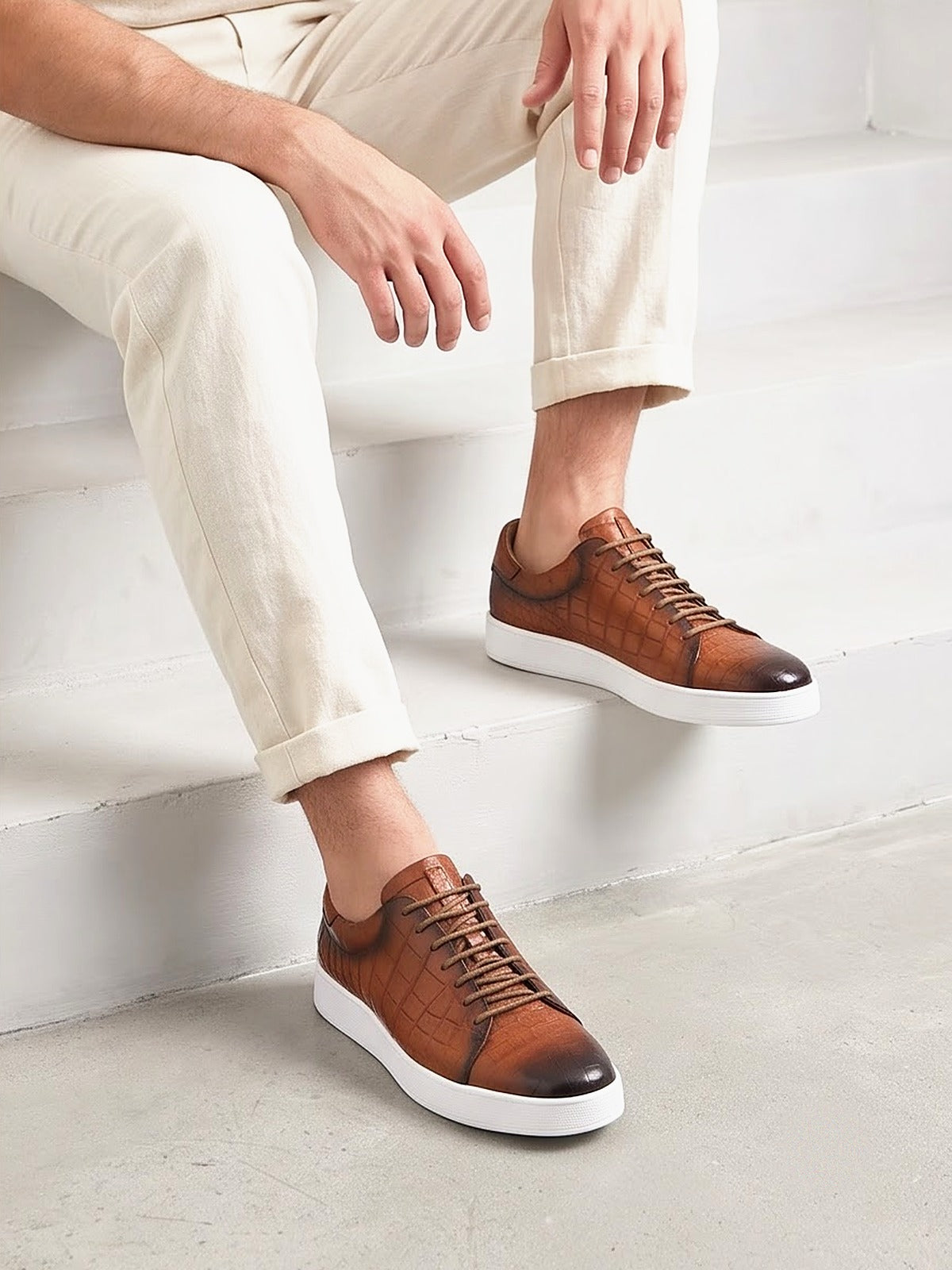 The Belgravia Leather Lace-Up - Brown - back