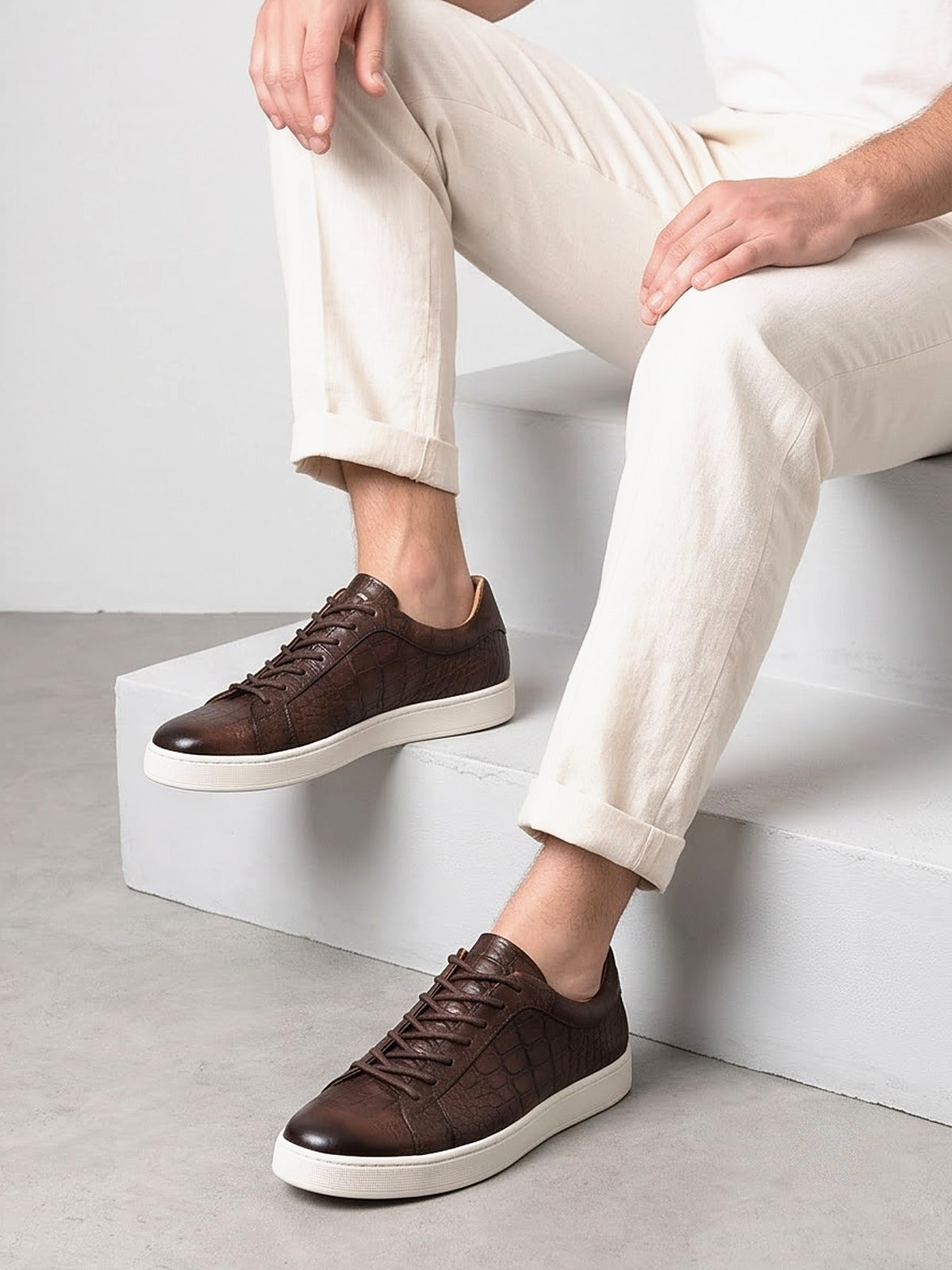 The Belgravia Leather Lace-Up - Dark Brown - back