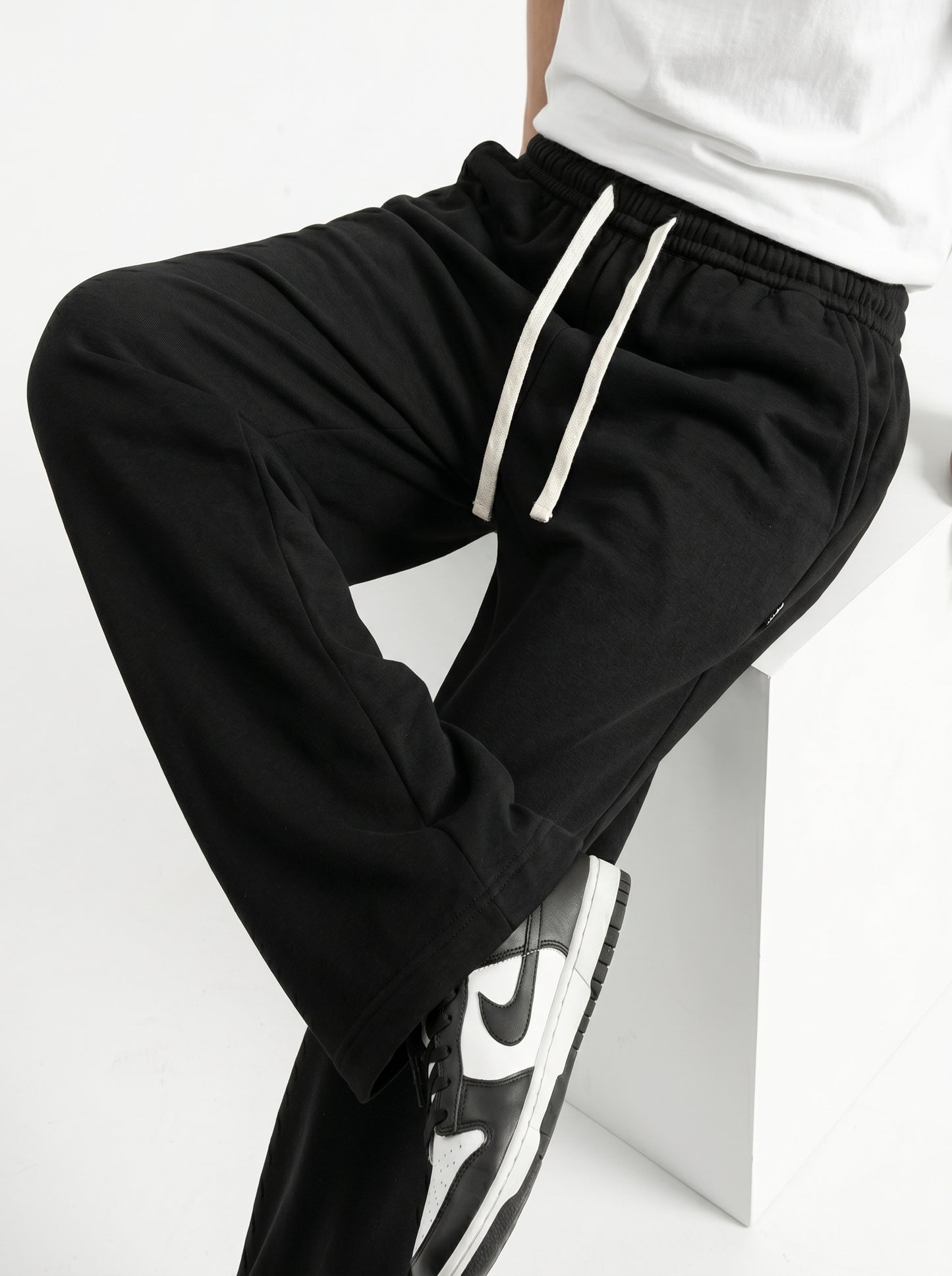 ZENITH LOUNGE SWEATPANTS
