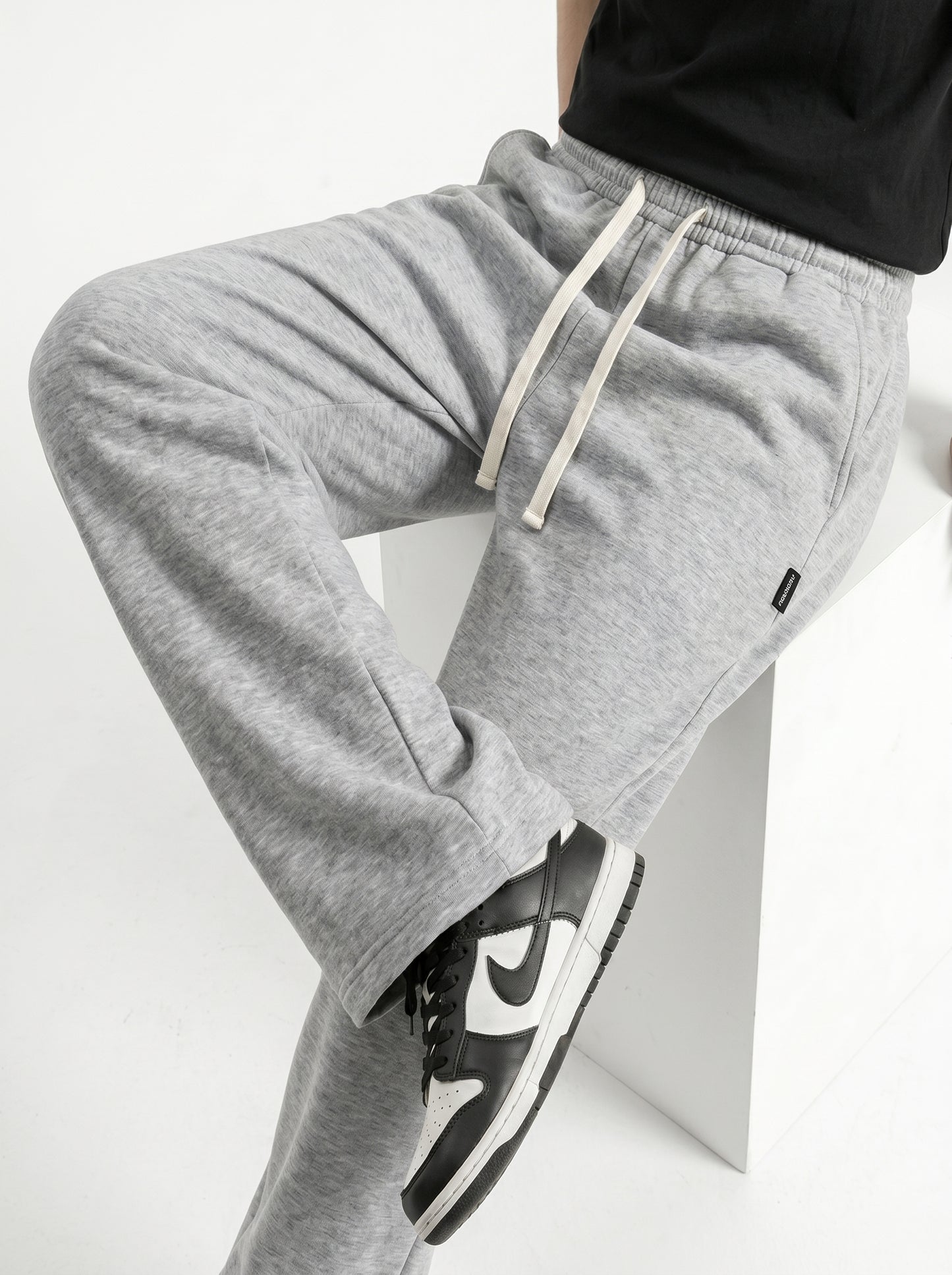 ZENITH LOUNGE SWEATPANTS
