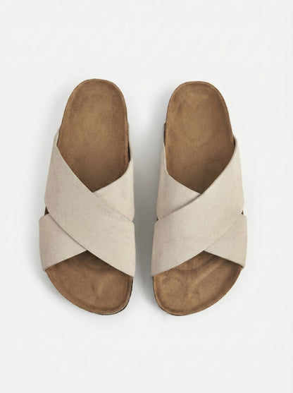 TOE CROSS SANDALS