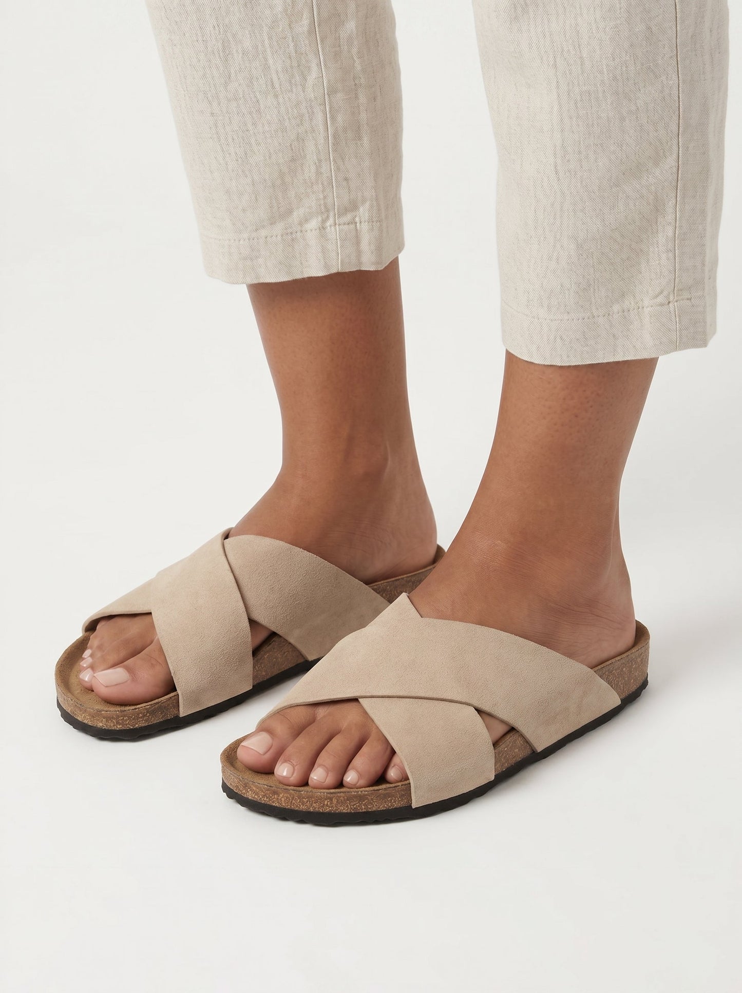 TOE CROSS SANDALS
