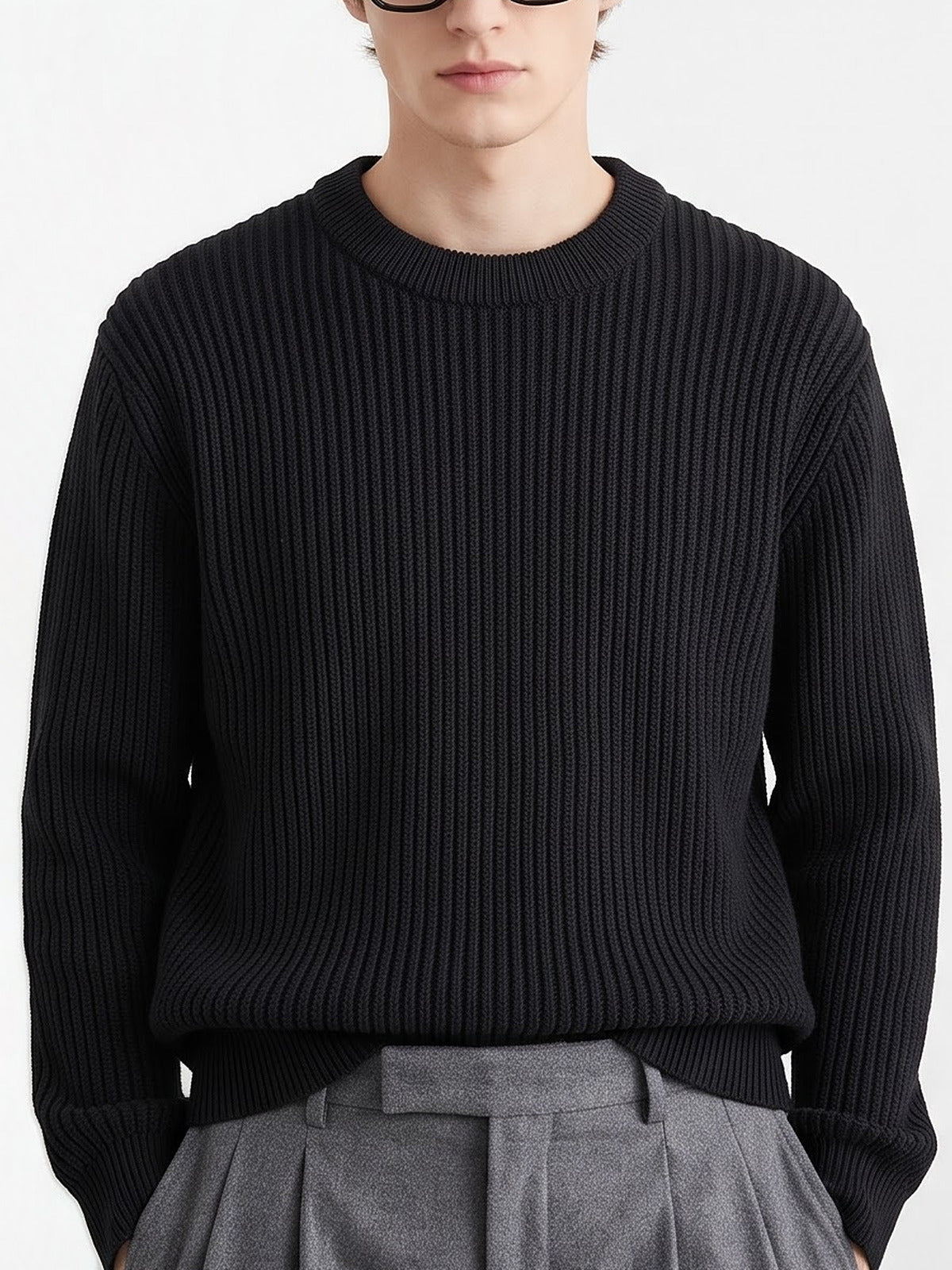 the-cambridge-heavy-knit-black-3-closeup