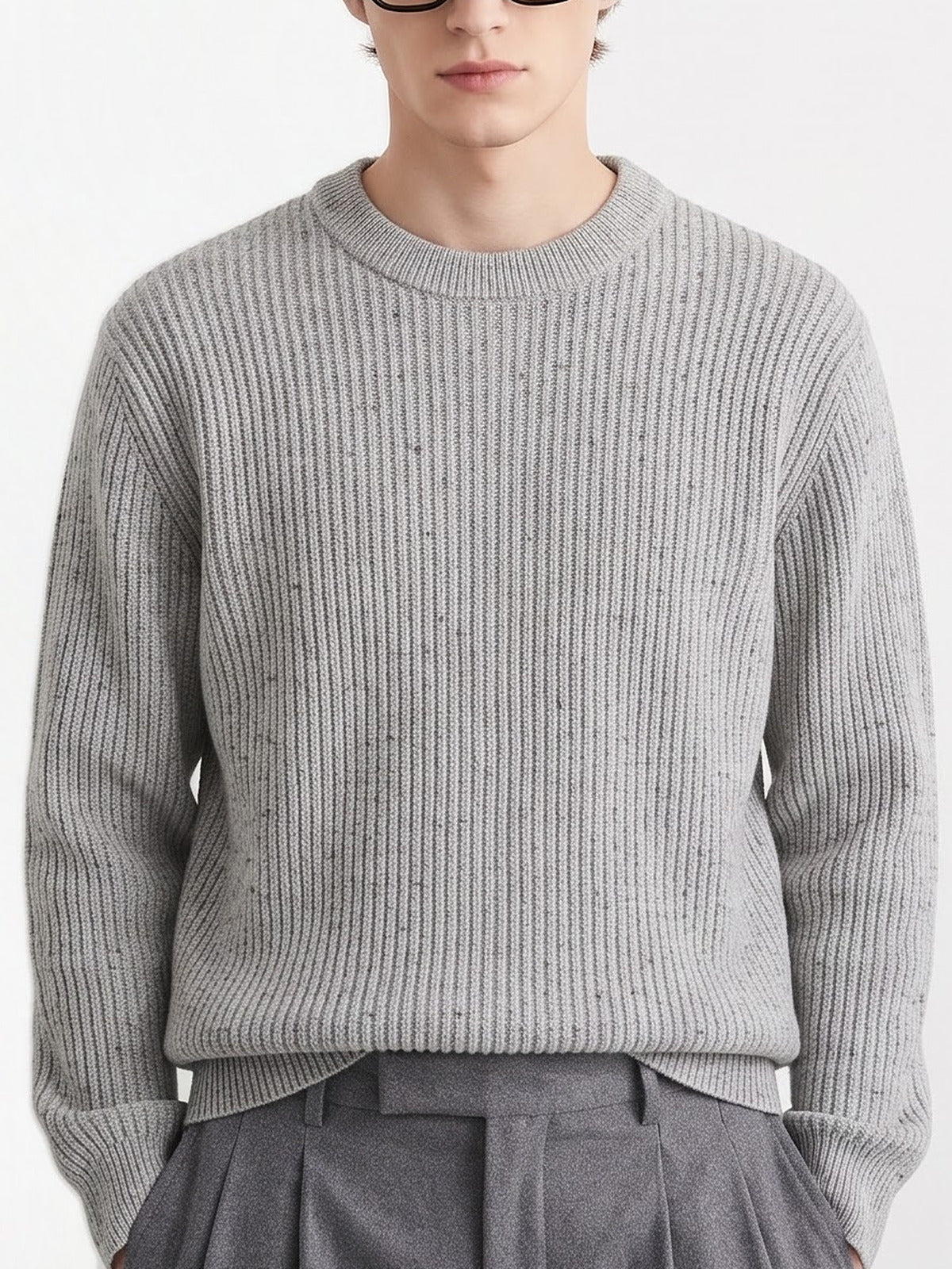 the-cambridge-heavy-knit-grey-3-closeup