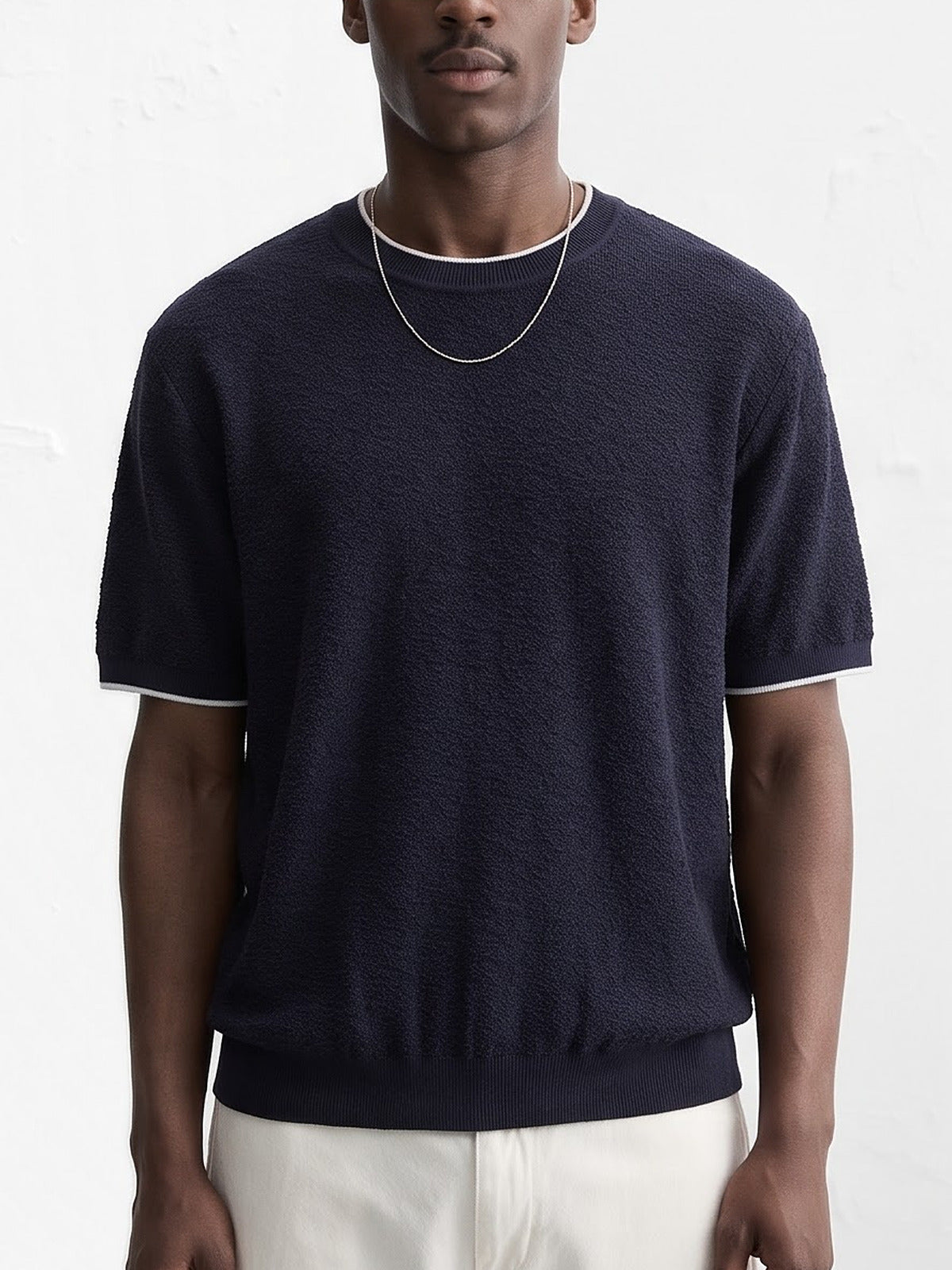 the-essential-linen-blend-tee-navy-3-closeup