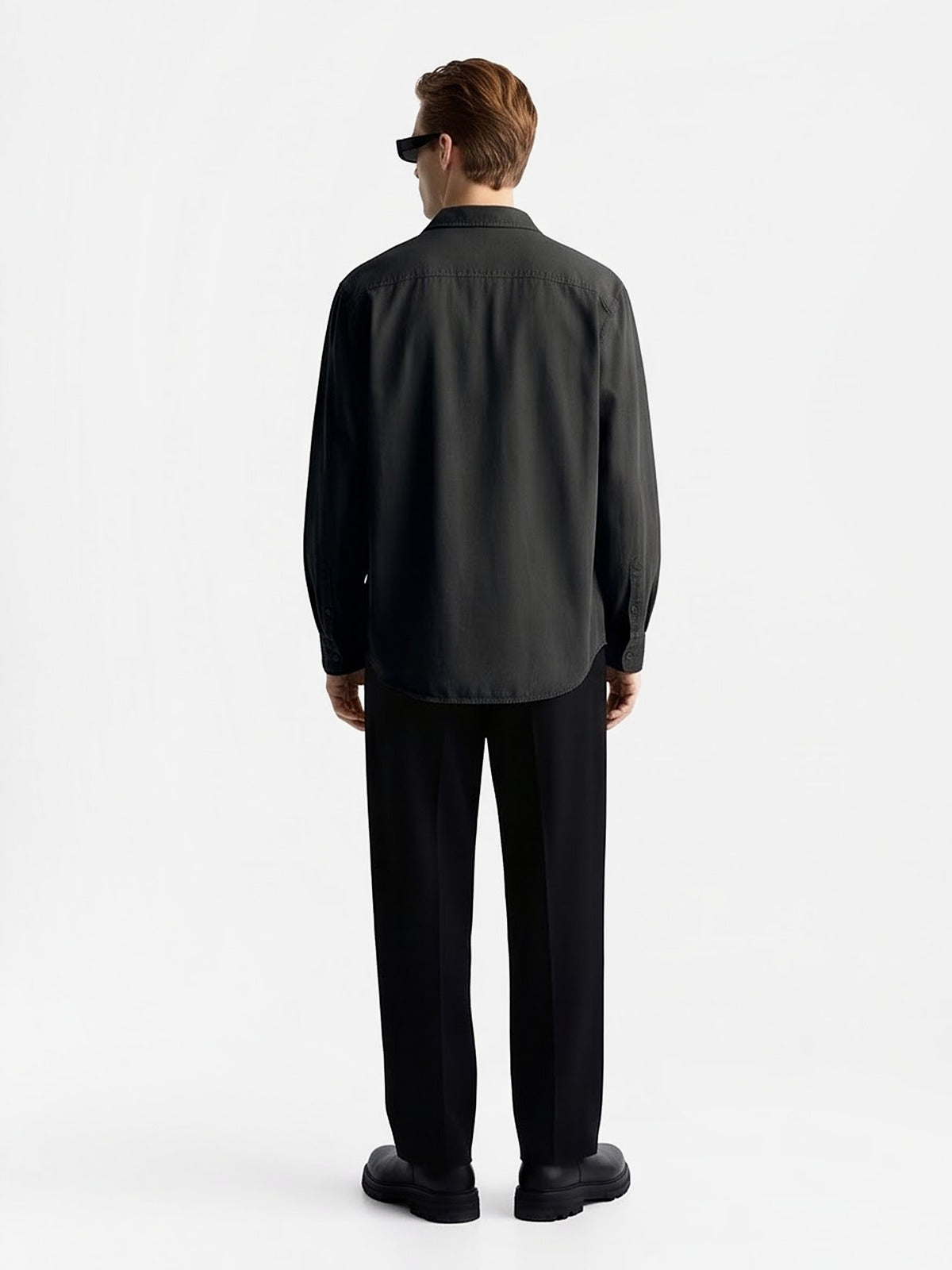 the-hampton-everyday-shirt-black-4-back