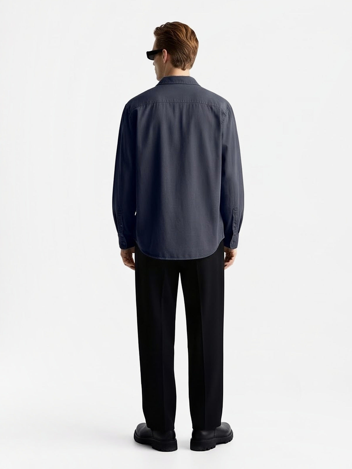 the-hampton-everyday-shirt-navy-4-back