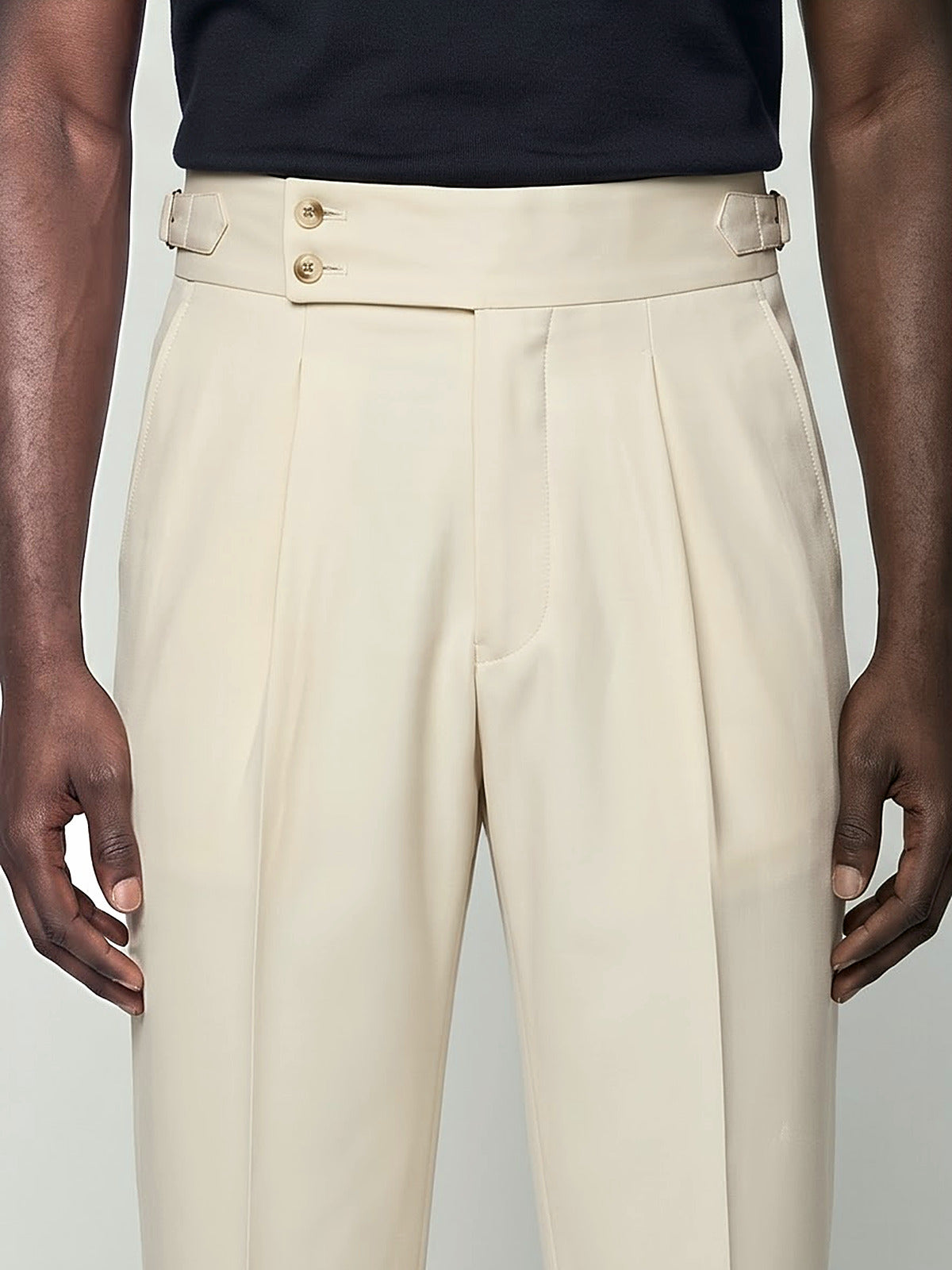 the-mayfair-pleated-trousers-beige-3-closeup