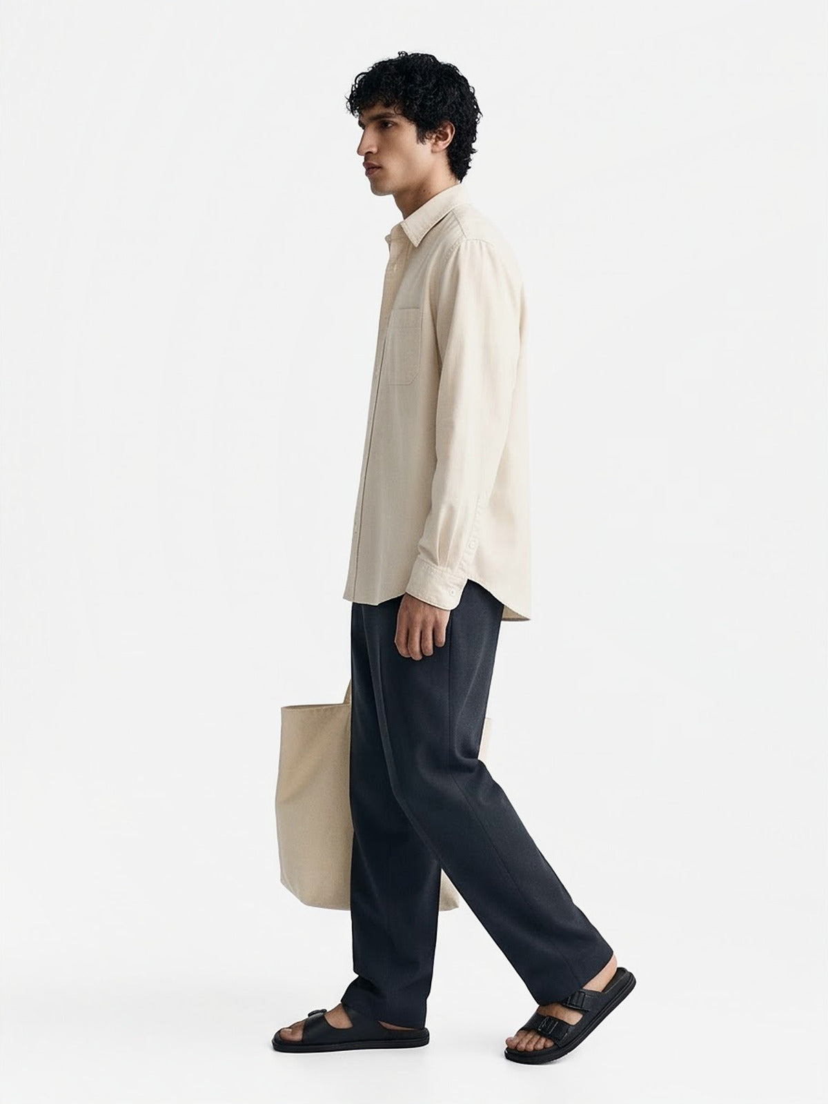 the-oxford-cotton-shirt-sand-2-side