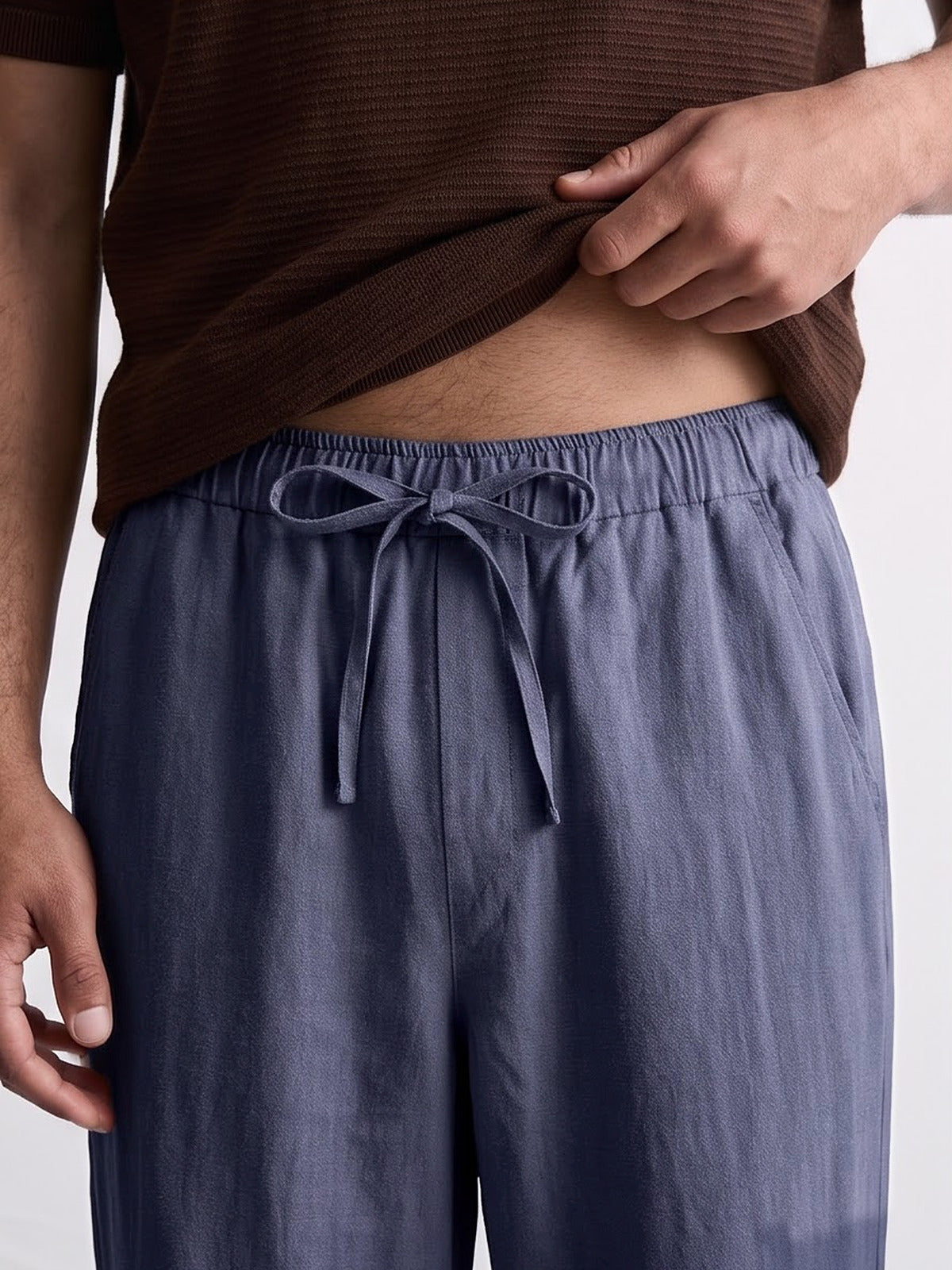 the-positano-linen-blend-trousers-navy-3-closeup